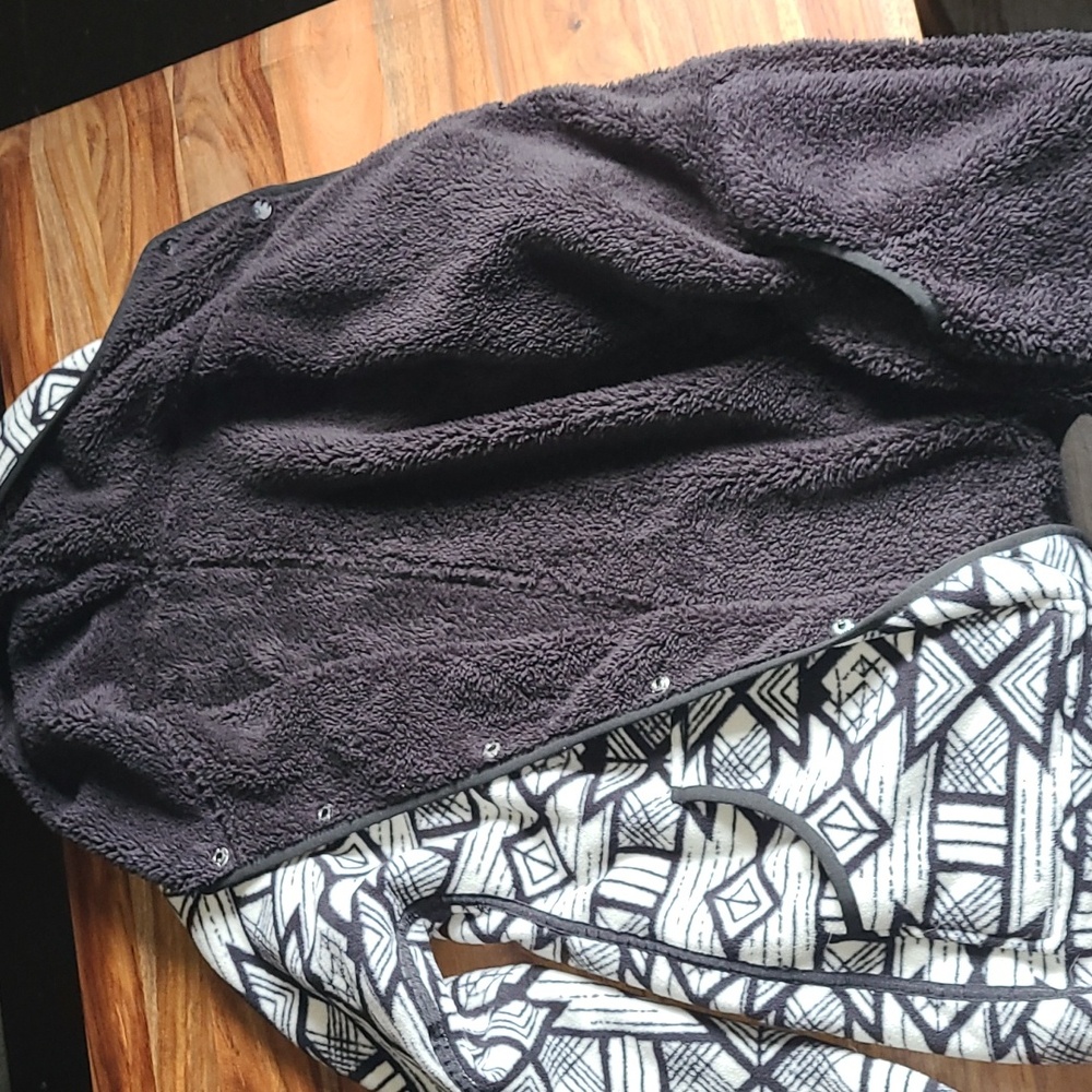 Kavu Reversible Button Jacket - image 3